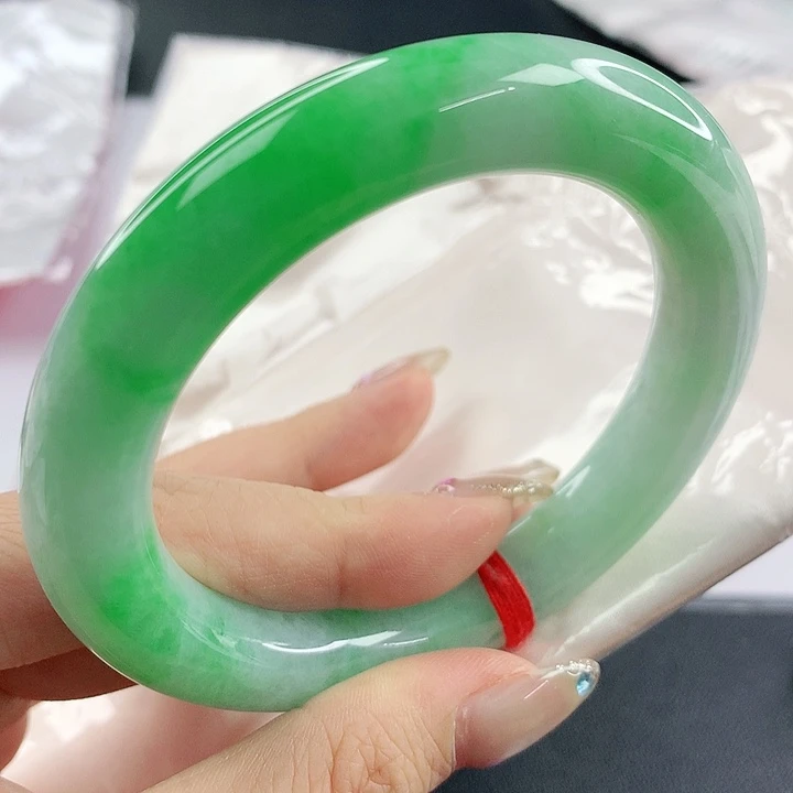 未镶嵌手镯翡翠，609