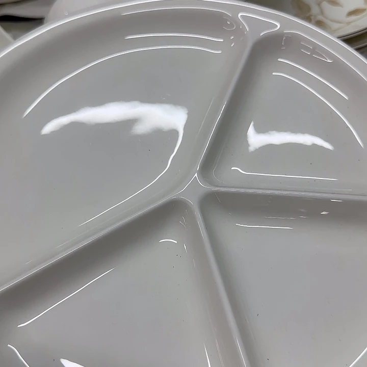 45%以上骨粉骨瓷1个分餐盘