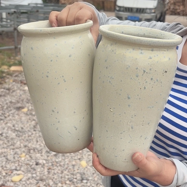 紫砂茶碗白福利两个口径13高24