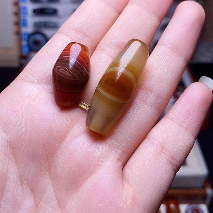 仲***y玛瑙/玉髓未镶嵌颈饰