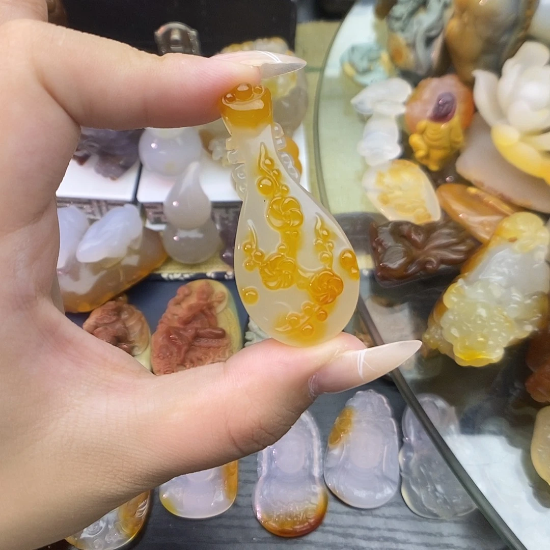 玛瑙/玉髓未镶嵌颈饰