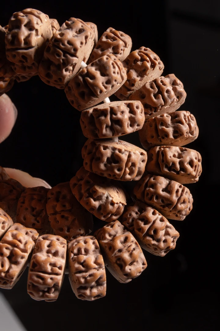 11左右平细小金刚菩提文玩单圈手串 藏式满肉原皮原色精品归圆