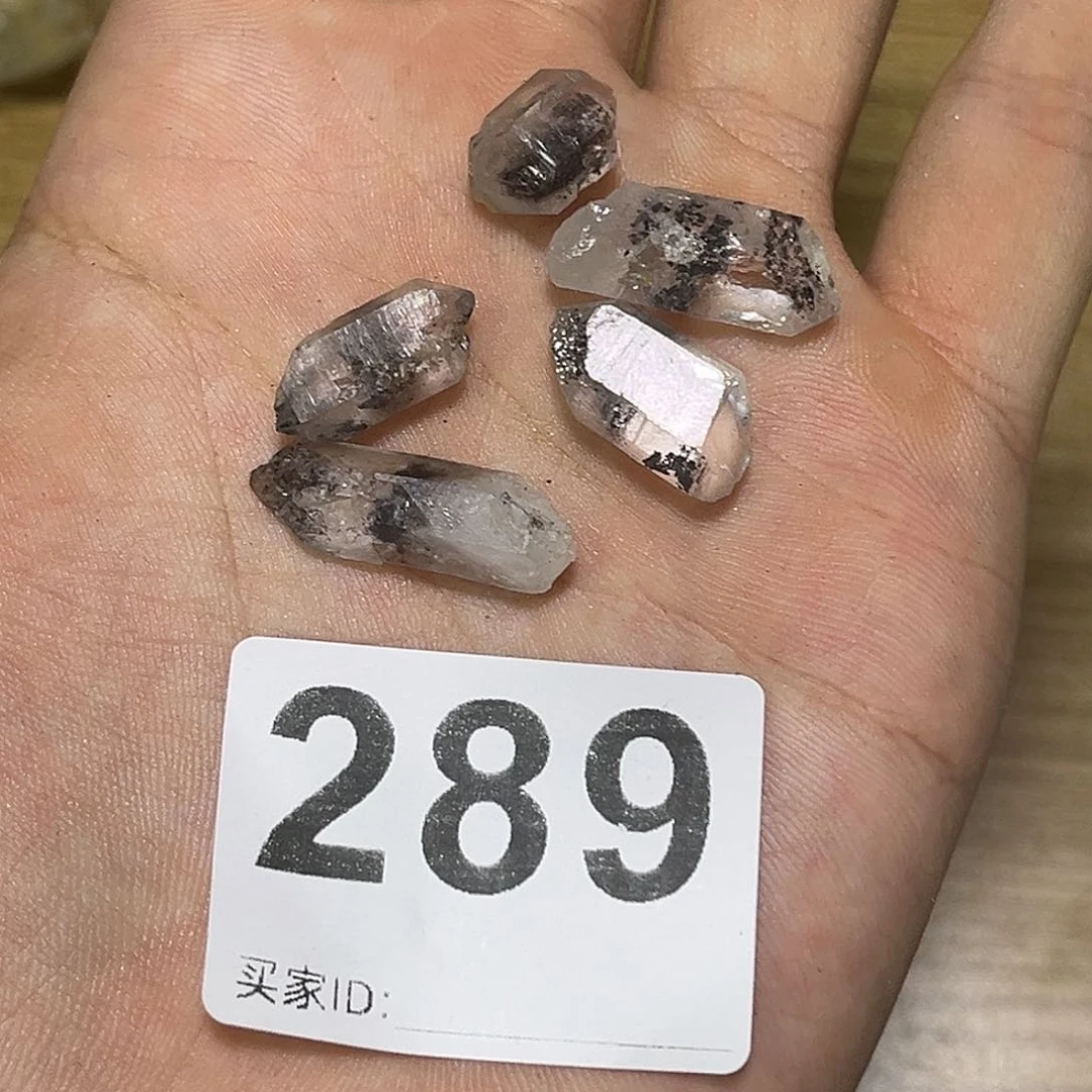 大型摆件（非配饰）未镶嵌水晶M****e