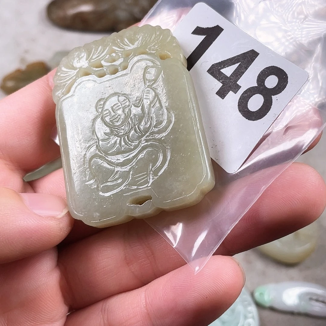 和田玉（糖玉）未镶嵌颈饰