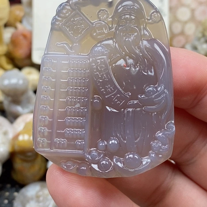 颈饰未镶嵌石英质玉