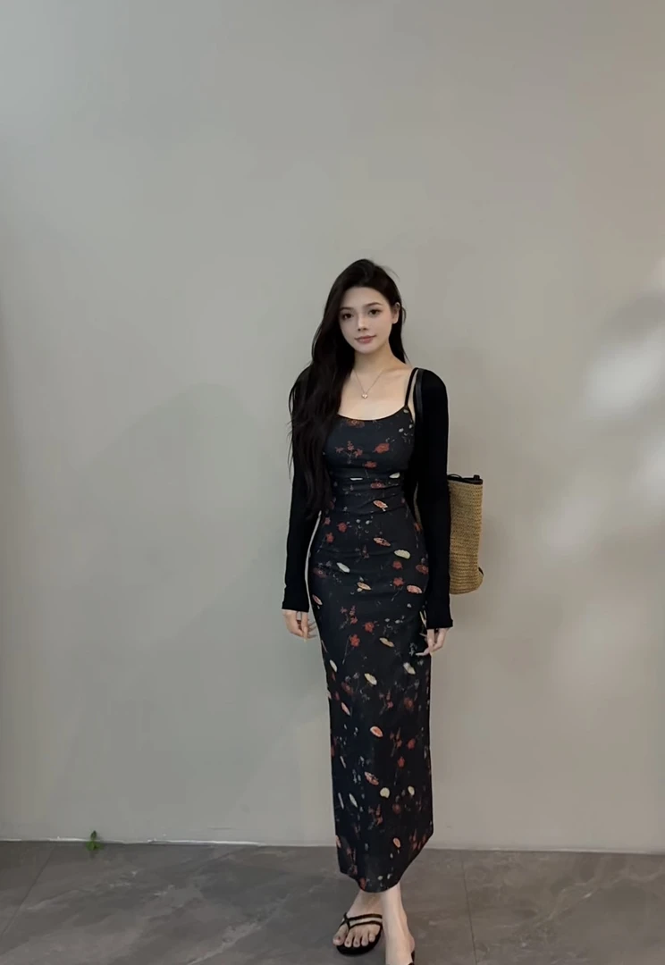 【苏苏】夏季新款油画黑印花吊带裙显瘦连衣裙DT1277