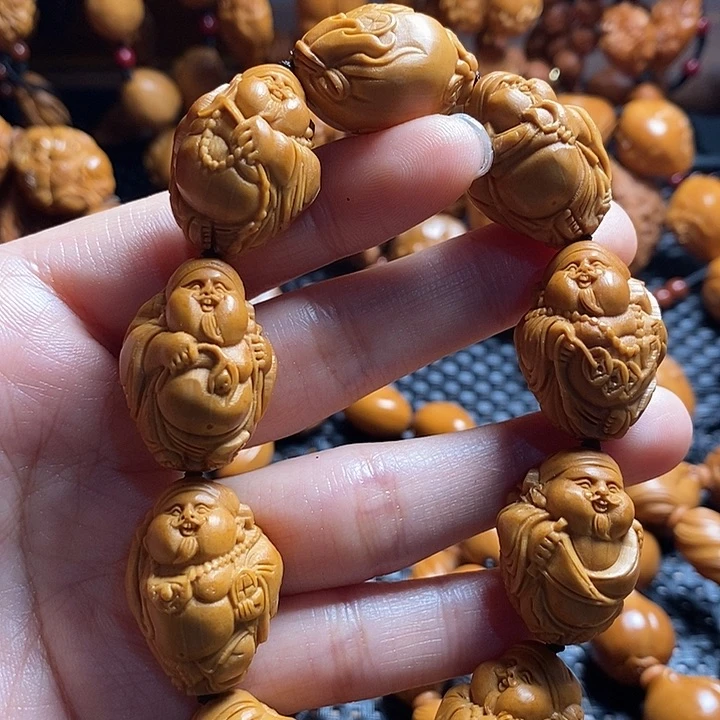 吊坠橄榄核路*瑞兽财神