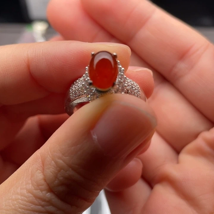 定制翡翠未镶嵌红翡蛋面