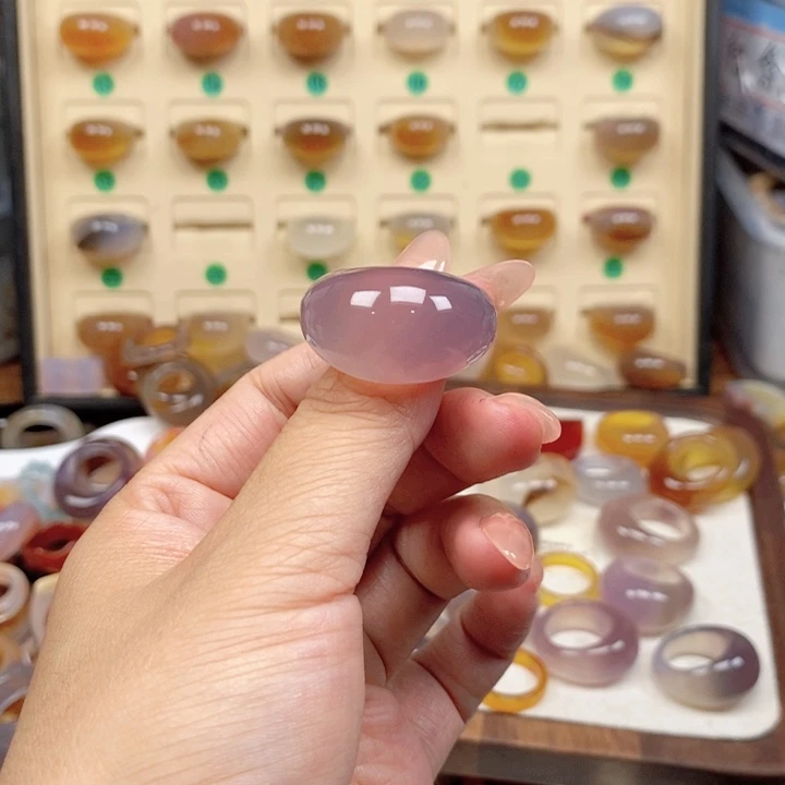 未镶嵌戒指玛瑙/玉髓余***.