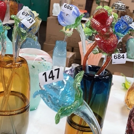 琉璃花瓶高50厘米宽6厘米