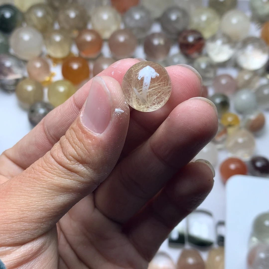 水晶珠宝半成品未镶嵌透**人发晶球
