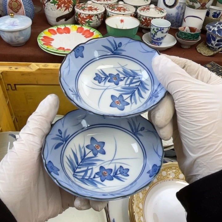 他家瓷器真美…开播了