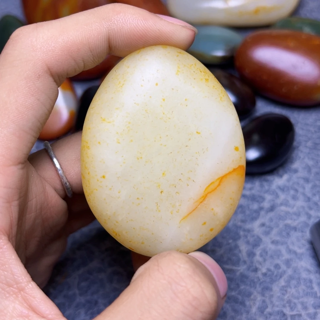 未镶嵌和田玉珠宝奇石