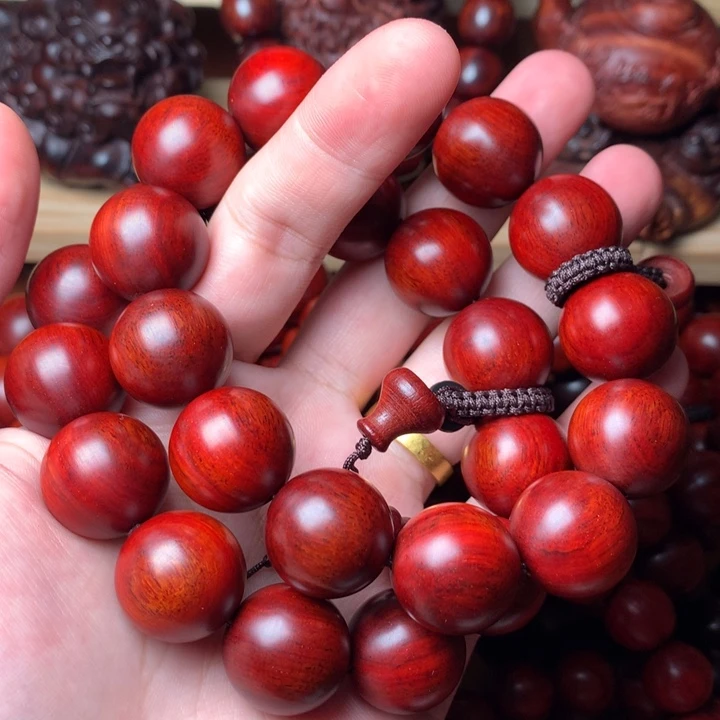 华***司木1.8镇店黑棕鸡血红