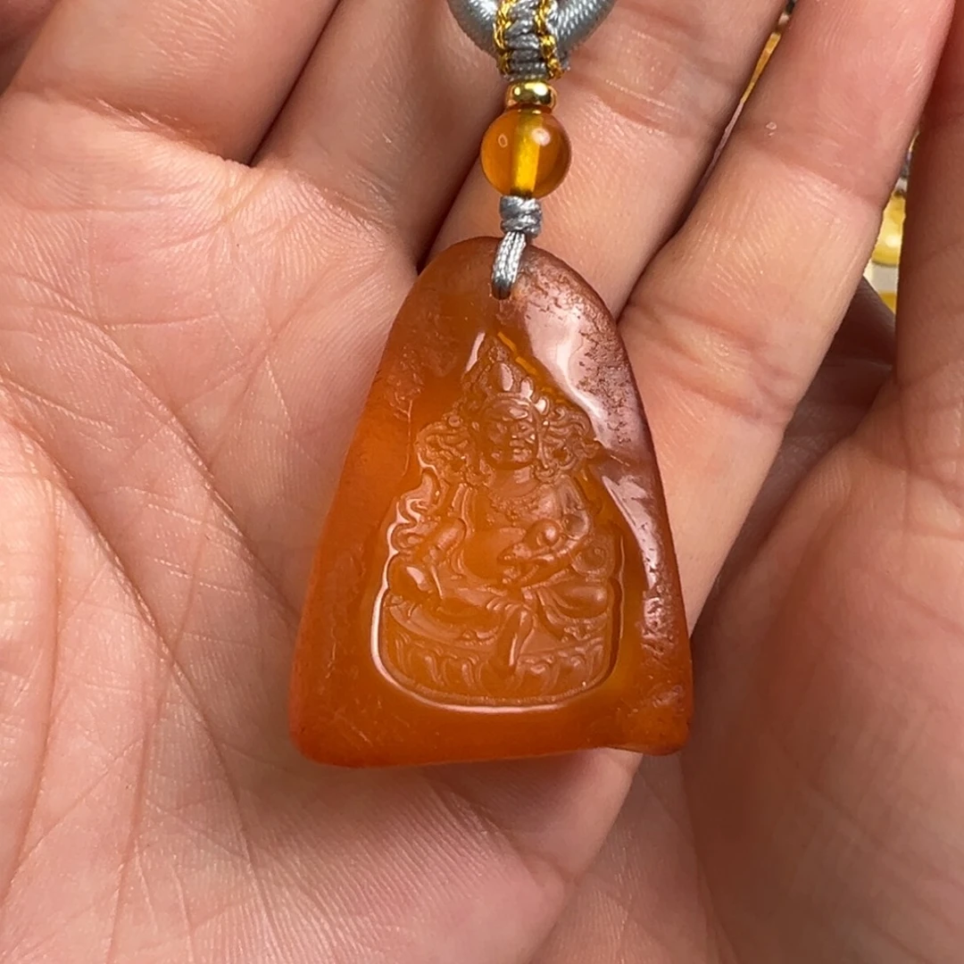 琥珀未镶嵌裸石琥珀