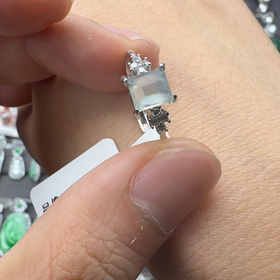 翡翠银S925镶嵌戒指天然缅甸翡翠A货