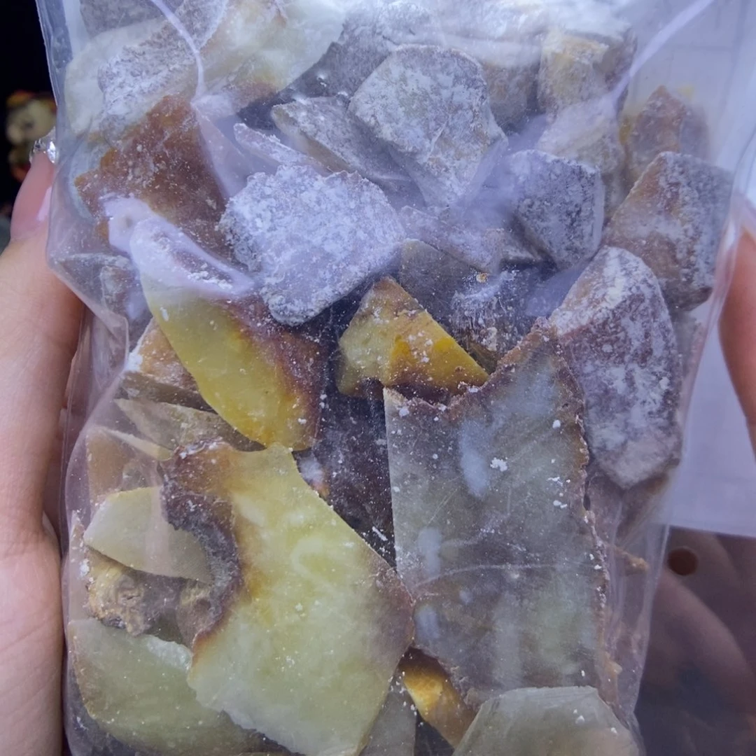 清***徐琥珀未镶嵌珠宝奇石陈