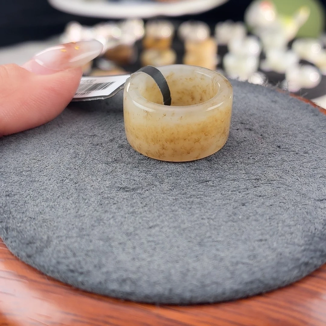 和田玉未镶嵌戒指S51糖花圆切16.1