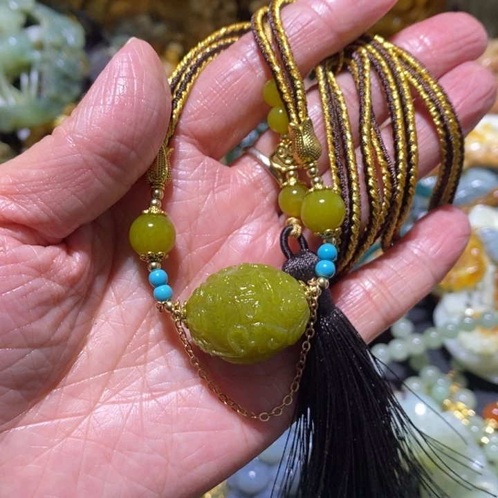 岫玉岫玉吊坠未镶嵌