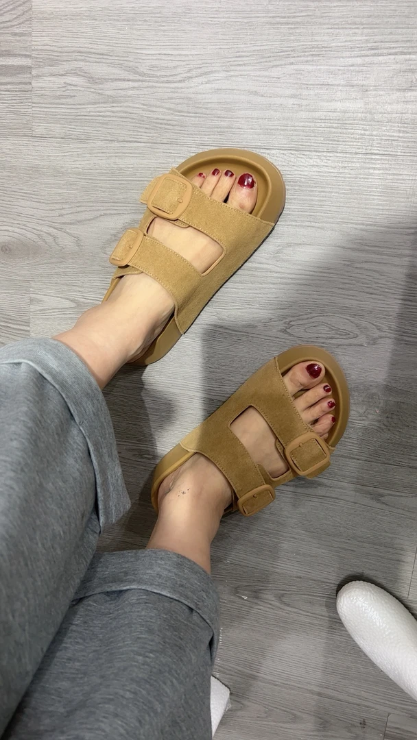 209-1厚底休闲时尚百搭博肯拖鞋