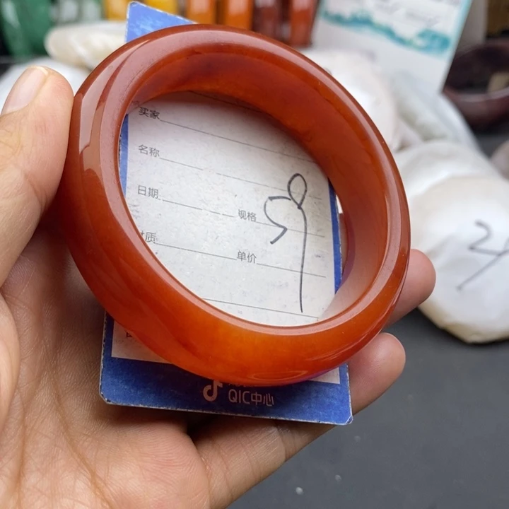 石英质玉未镶嵌手镯