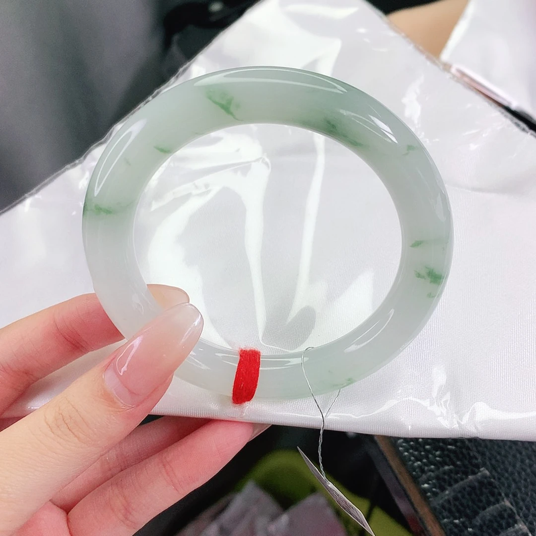 未镶嵌手镯翡翠57圈