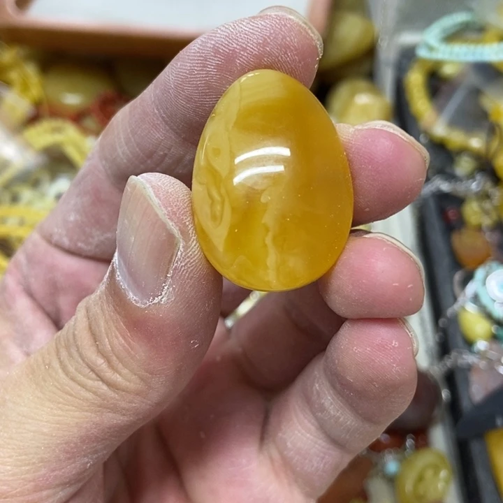 未镶嵌蜜蜡裸石吊坠