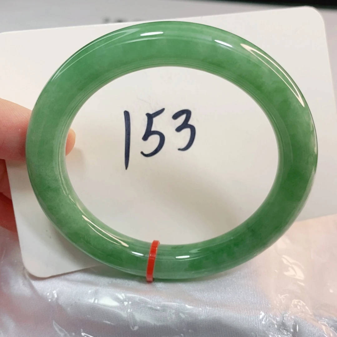 翡翠手镯未镶嵌55.2圈口圆条