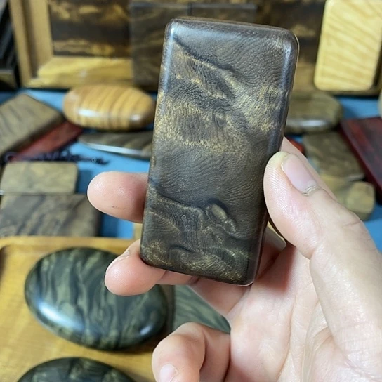【闪购商品】开****子金丝楠阴沉木手把件