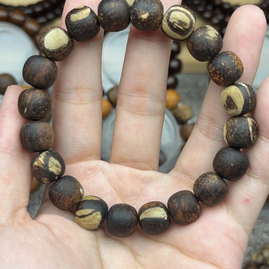 贡木印尼1/1.1黑火焰瑕疵