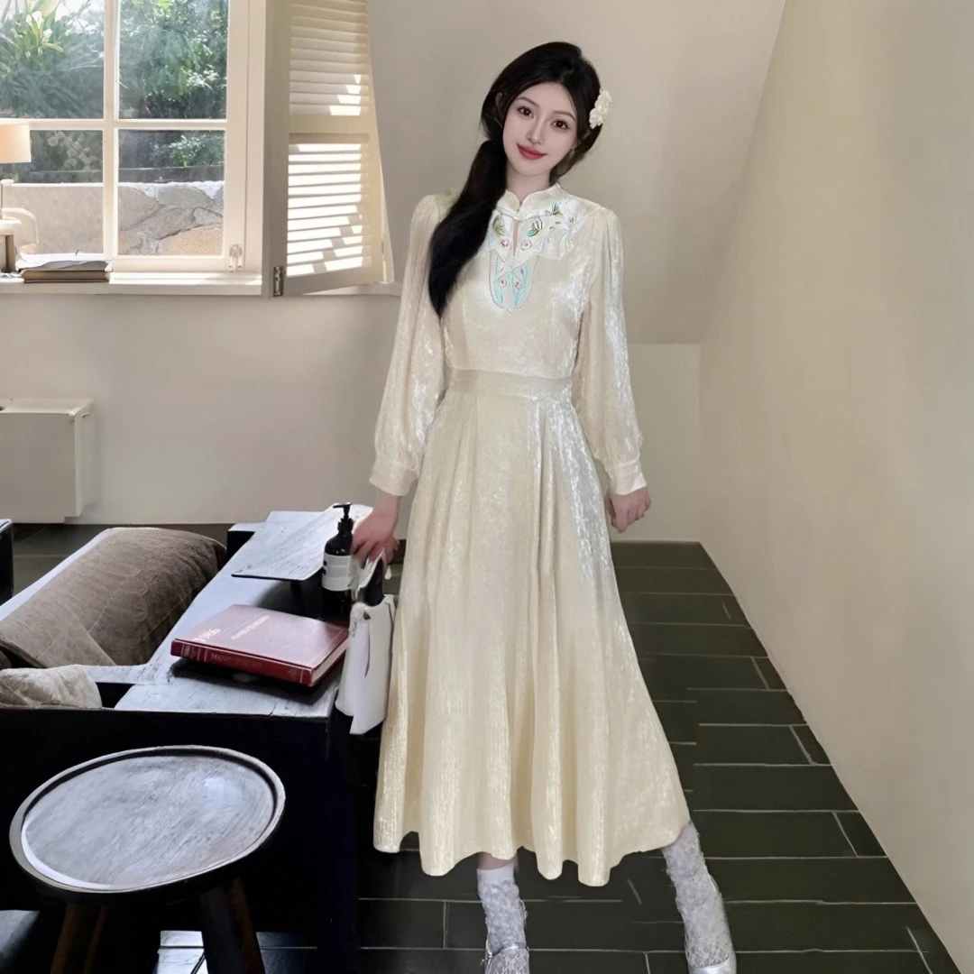 【有里布】2025新款春新中式小众长裙女气质显瘦收腰连衣裙D0190