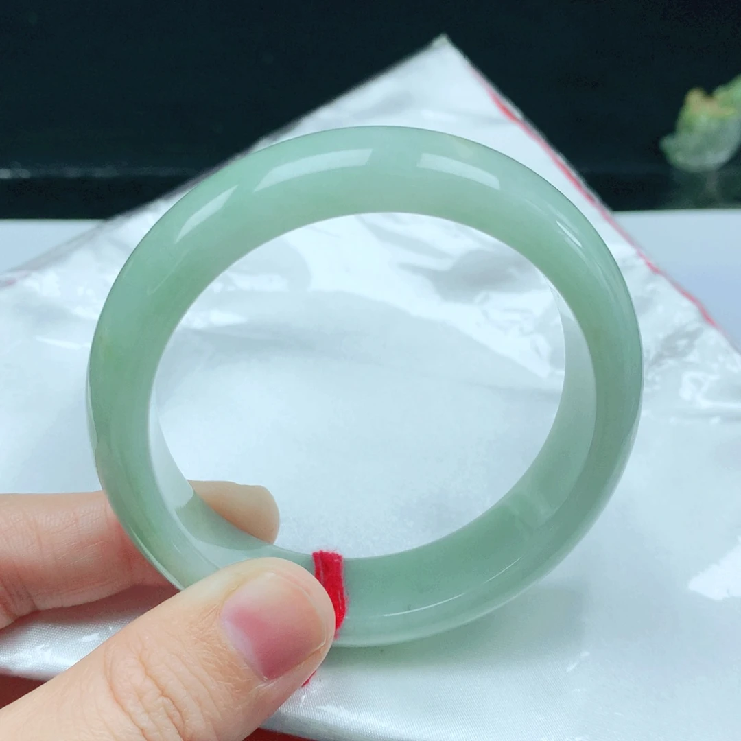 未镶嵌手镯翡翠55