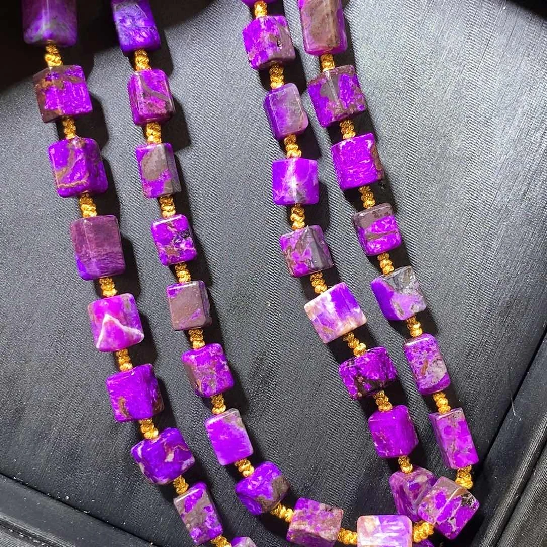 苏纪石（舒俱来）未镶嵌南非舒俱来丝绒方糖项链