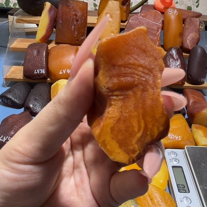 定制琥珀波罗的海琥珀