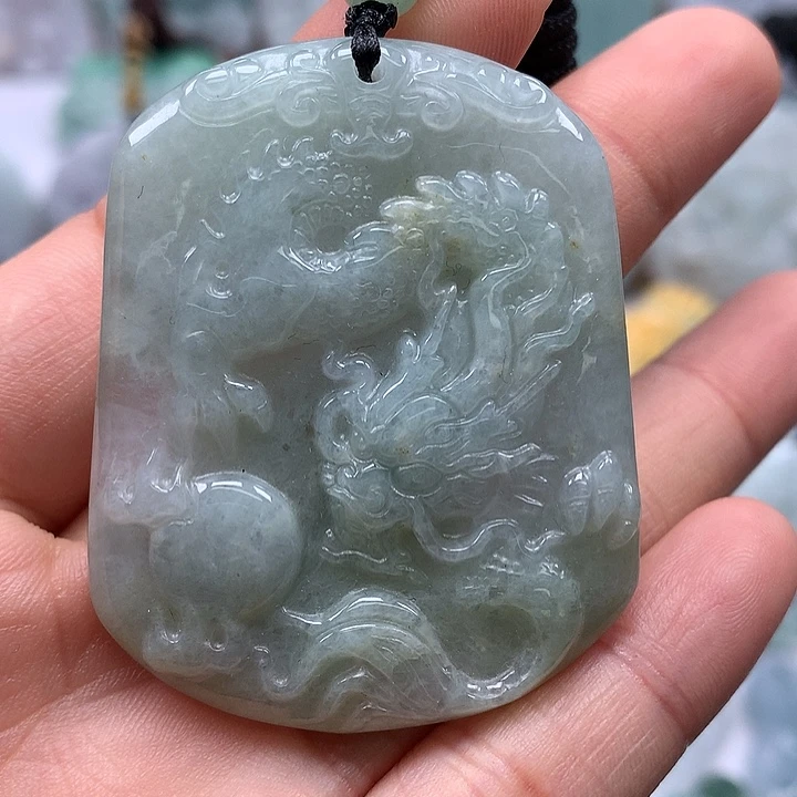 翡翠未镶嵌颈饰龙行天下福利