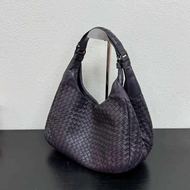 95新 BOTTEGA VENETA/葆蝶家 紫灰色编织小号hobo单肩包 118655