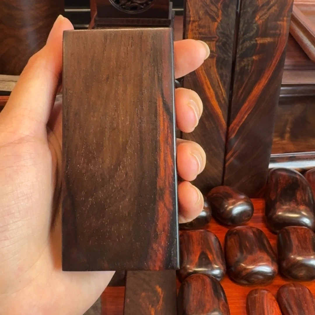 山***北交趾黄檀（大红酸枝）