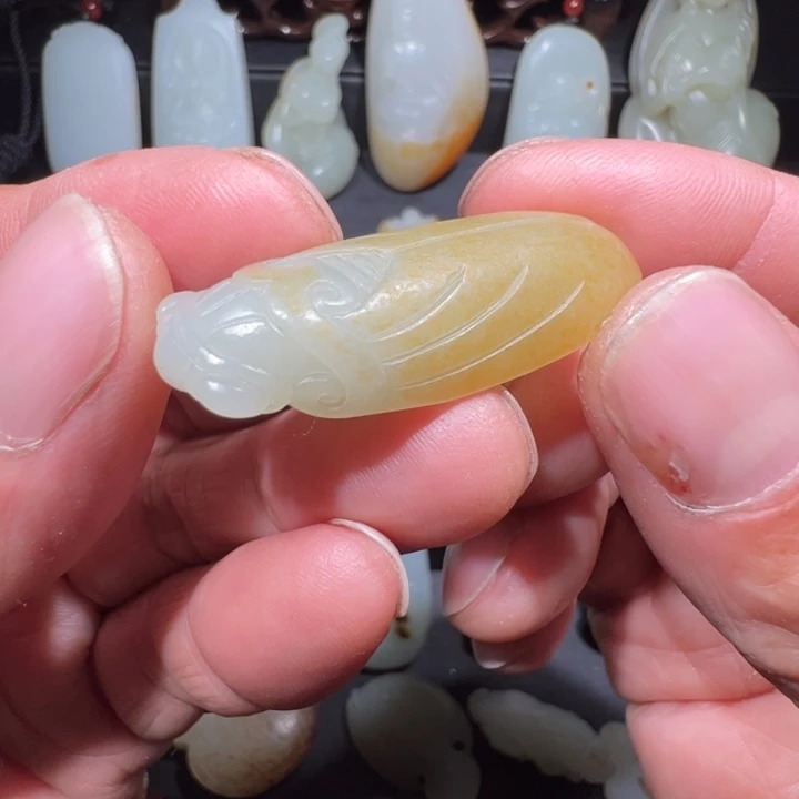 和田玉颈饰未镶嵌金**祥