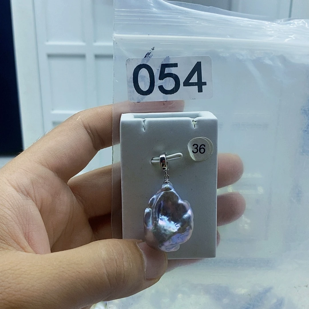 淡水珍珠合金颈饰