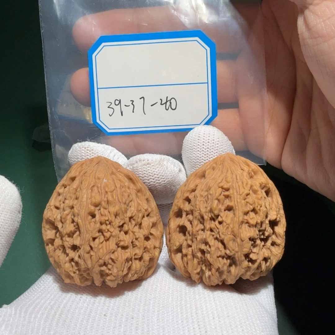 唐***宗吊坠文玩核桃南疆16