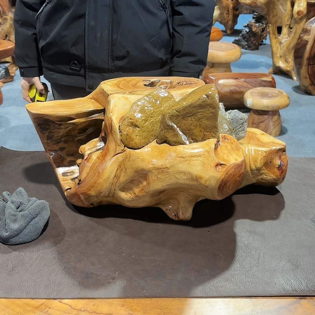 香樟木根雕底座53-32-22