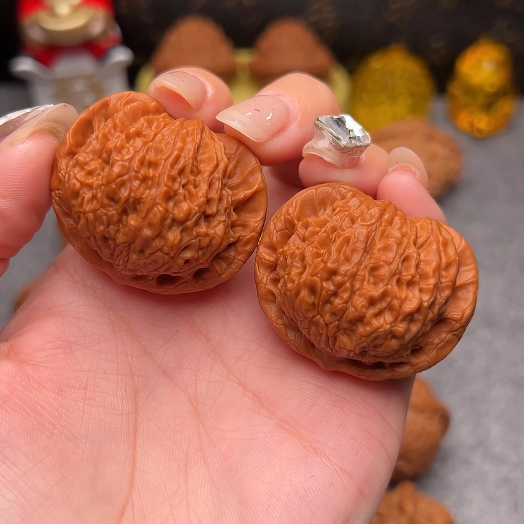 把件文玩核桃一***?毕业精品精配桃心血麒麟40全品