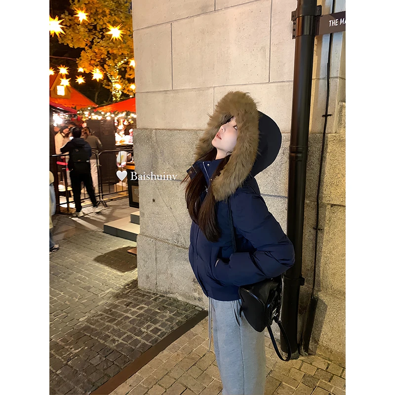 白水女 南区Fiona 大毛领短款棉服女冬季保暖连帽外套B41247489