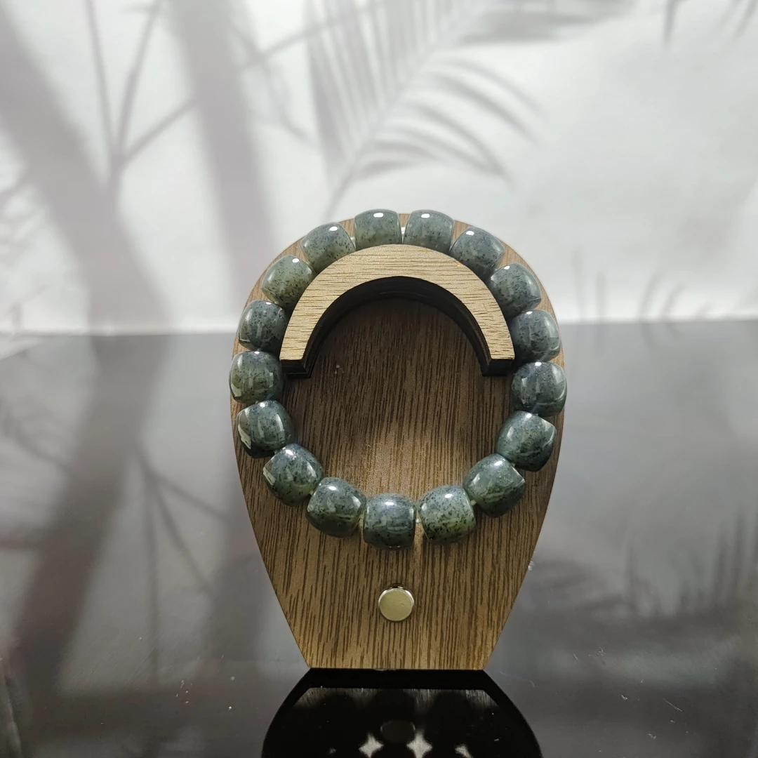 V和田玉聚墨青花桶珠手串（卡12）2009