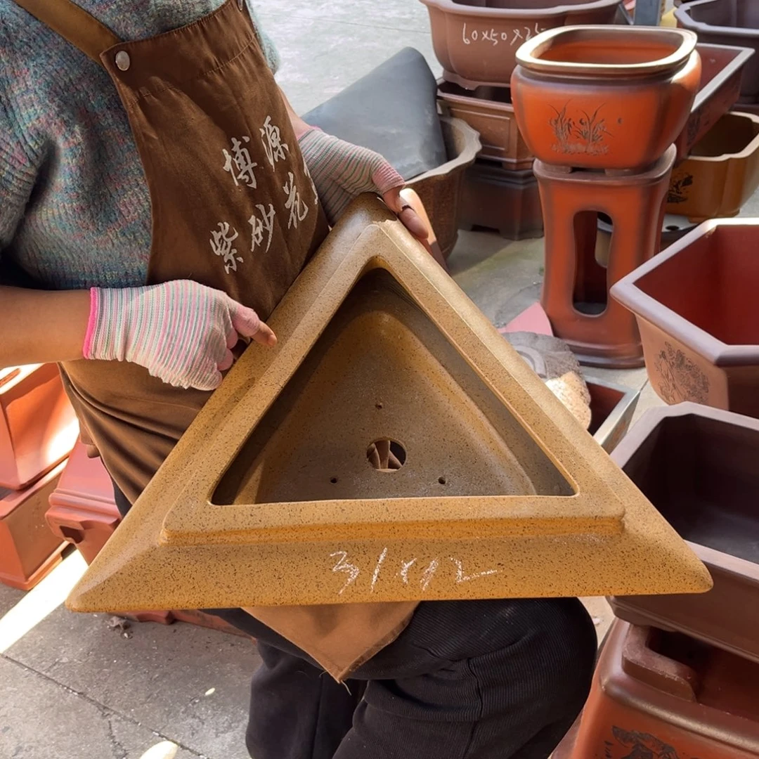 紫砂花盆盆景艺术