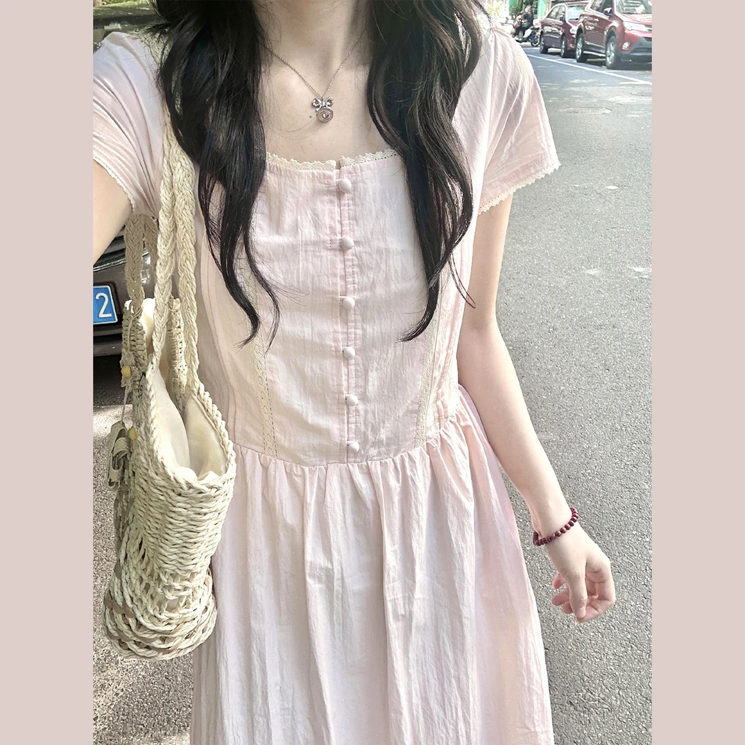 法式粉色蕾丝花边连衣裙子女夏季2026新款温柔气质高级感度假长裙