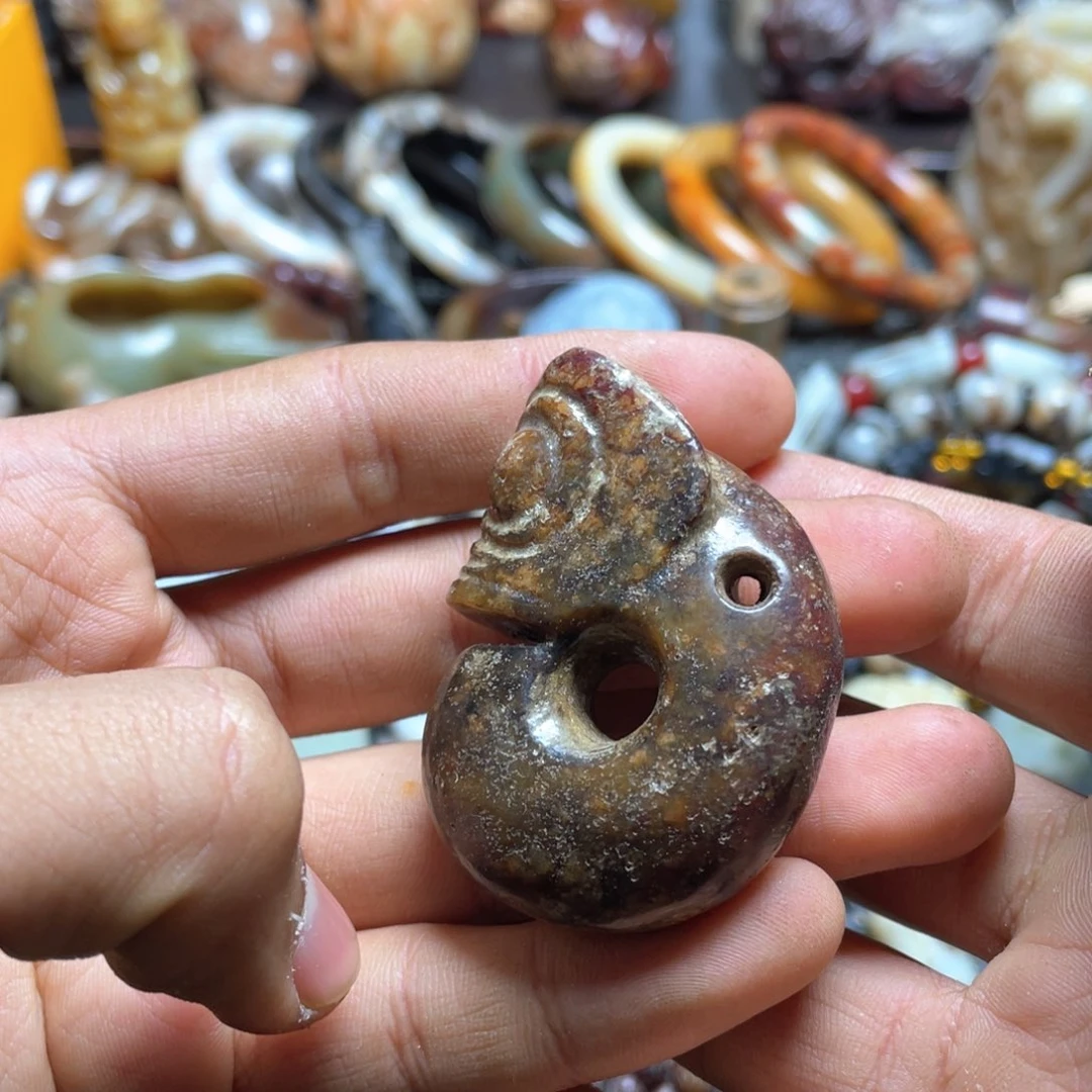 和田玉（糖玉）挂件未镶嵌石*