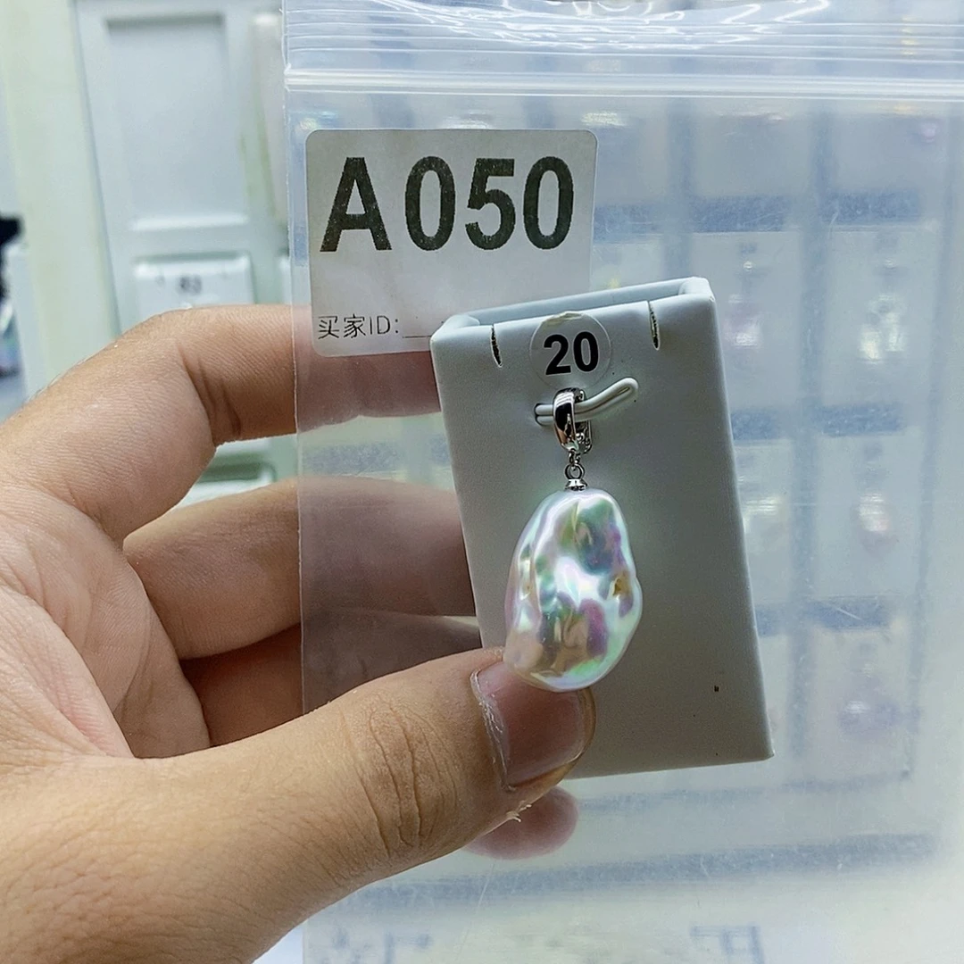 淡水珍珠颈饰合金