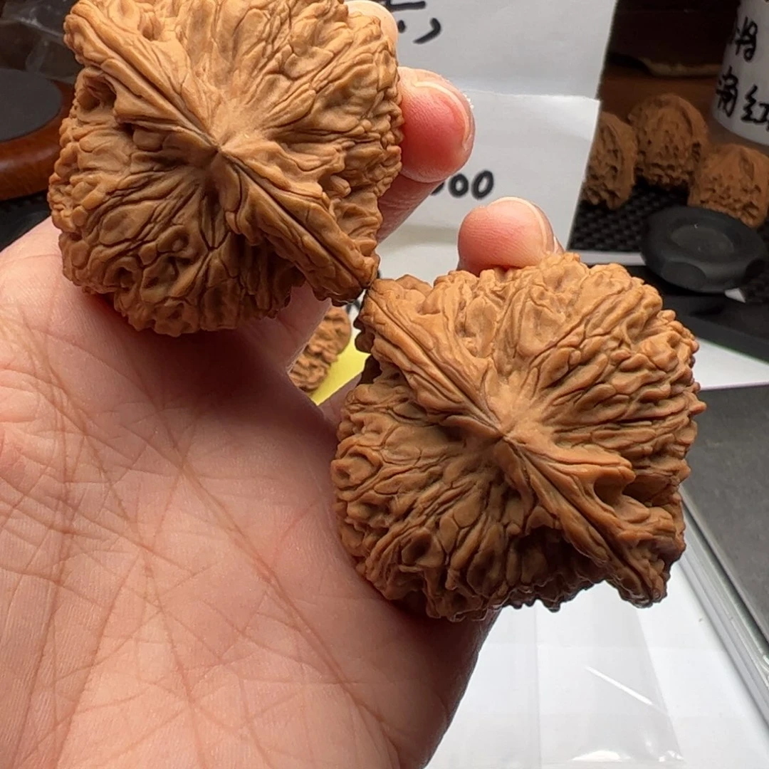 文玩核桃吊坠南疆47