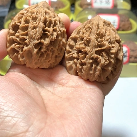 吊坠文玩核桃秦岭粗筋